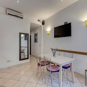 mamo-florence-zalinda-apartment.it-tuscanyhotel.com/